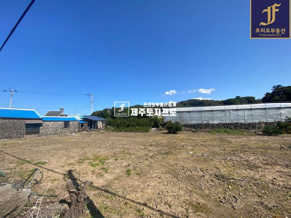 제주 제주시 애월읍 납읍리 초급매/제주시 애월읍 납읍리 계획관리,자연취락지구 마을인근 이차선도로접 건축허가득한 토지매매 매매 매물번호 10079 사진 2