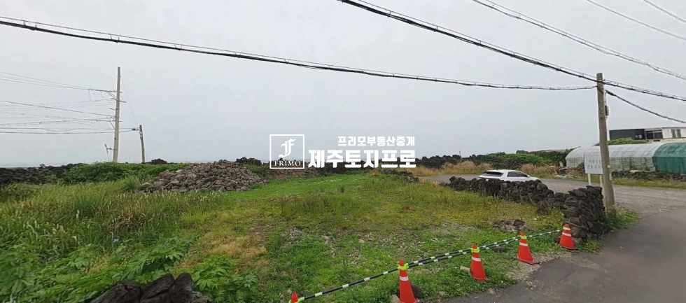 제주 제주시 조천읍 신촌리 제주시 조천읍 신촌리 모양좋은 토지매매/바다영구조망/건축가능한 토지/전용비x/외지인매입가능 매매 매물번호 10738 사진 4